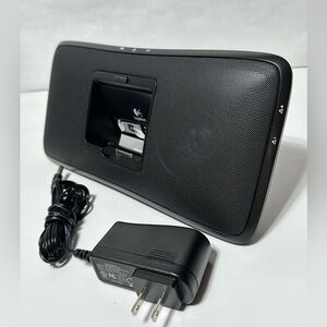 Logitech S315i Rechargeable Portable Audio System Speaker S-00078